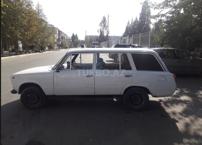 LADA (VAZ) 2102 1977, 445,434 km - 1.6 l - Xudat