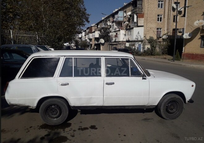 LADA (VAZ) 2102 1977, 445,434 km - 1.6 l - Xudat