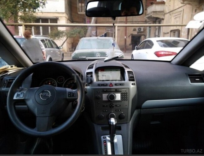 Opel Zafira 2005, 331,000 km - 2.2 l - Bakı