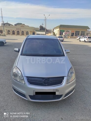 Opel Zafira 2005, 331,000 km - 2.2 l - Bakı