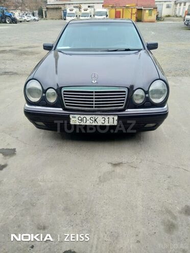 Mercedes E 300 1998, 260,000 km - 3.0 l - Bakı