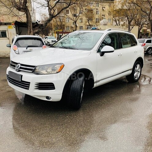 Volkswagen Touareg 2013, 131,216 km - 3.0 l - Bakı