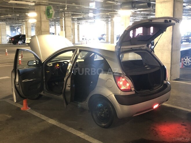 Kia Rio 2006, 236,000 km - 1.5 l - Bakı
