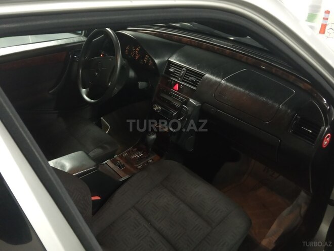 Mercedes C 240 1998, 200,000 km - 2.4 l - Bakı