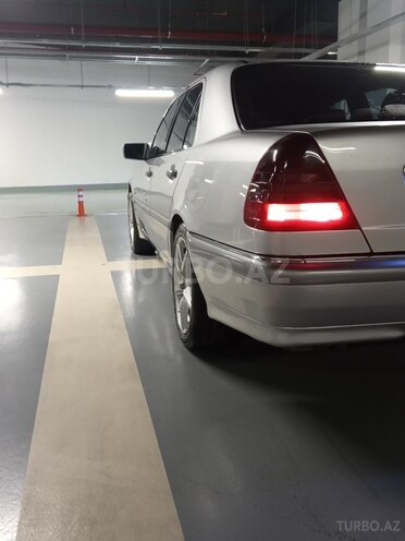 Mercedes C 240 1998, 200,000 km - 2.4 l - Bakı