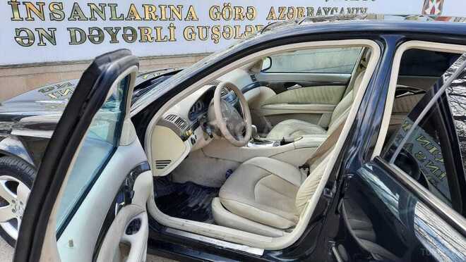 Mercedes E 240 2005, 280,000 km - 2.6 l - Bakı