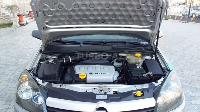 Opel Astra 2005, 256,000 km - 1.8 l - Bakı