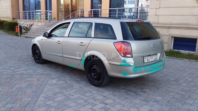 Opel Astra 2005, 256,000 km - 1.8 l - Bakı