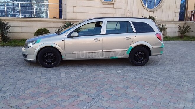 Opel Astra 2005, 256,000 km - 1.8 l - Bakı