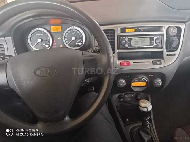 Kia Rio 2005, 196,000 km - 1.4 l - Tovuz