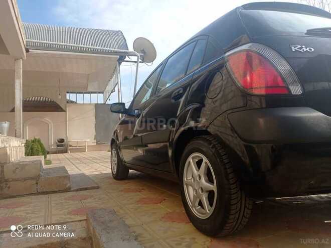 Kia Rio 2005, 196,000 km - 1.4 l - Tovuz