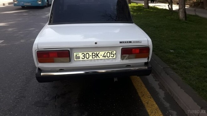 LADA (VAZ) 2107 2000, 250,000 km - 1.6 л - Bakı