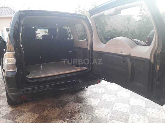 Mitsubishi Pajero 2007, 240,589 km - 3.0 l - Bakı