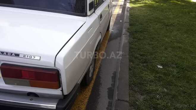 LADA (VAZ) 2107 2000, 250,000 km - 1.6 л - Bakı