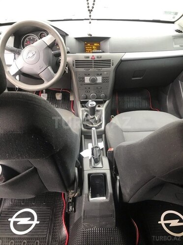 Opel Astra 2006, 227,335 km - 1.3 л - Yevlax