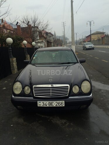Mercedes E 200 1996, 28,000 km - 2.0 l - Zaqatala