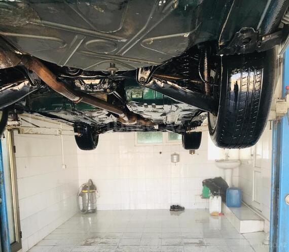 Mercedes E 200 2000, 500,000 km - 2.0 л - Bakı