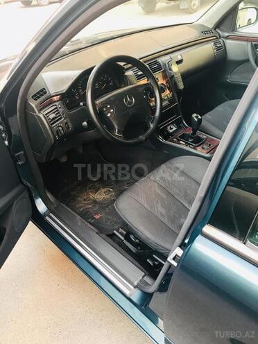 Mercedes E 200 2000, 500,000 km - 2.0 л - Bakı