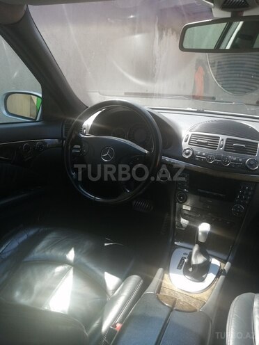 Mercedes E 220 2002, 128,000 km - 2.2 l - Bakı