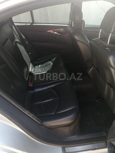 Mercedes E 220 2002, 128,000 km - 2.2 l - Bakı