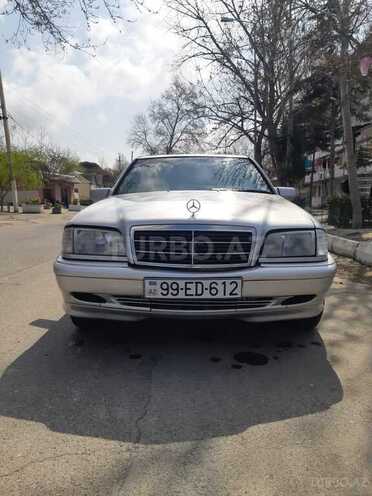 Mercedes C 220 1999, 285,000 km - 2.2 л - Bakı