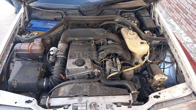 Mercedes E 250 1994, 497,600 km - 2.5 l - Bakı