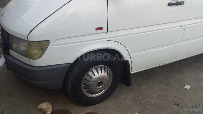 Mercedes Sprinter 208 1996, 455,000 km - 2.3 l - Yevlax