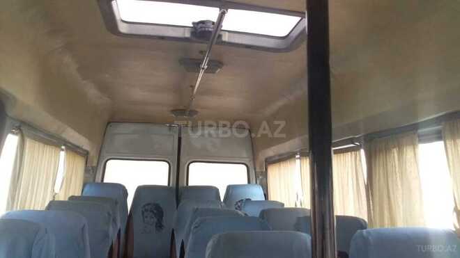 Mercedes Sprinter 208 1996, 455,000 km - 2.3 l - Yevlax