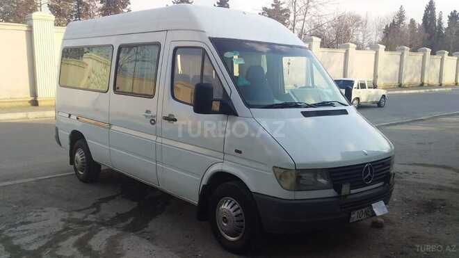Mercedes Sprinter 208 1996, 455,000 km - 2.3 l - Yevlax