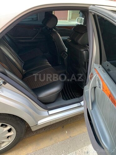 Mercedes E 240 2001, 232,666 km - 2.6 l - Bakı
