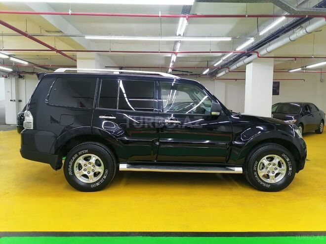 Mitsubishi Pajero 2007, 130,582 km - 3.0 l - Sumqayıt