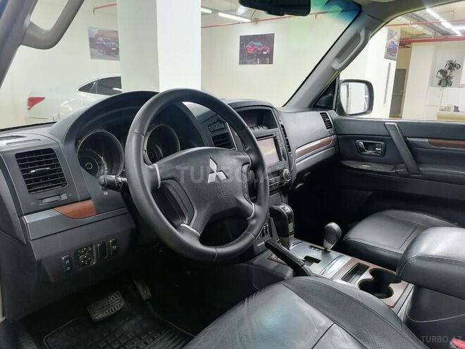 Mitsubishi Pajero 2007, 130,582 km - 3.0 l - Sumqayıt
