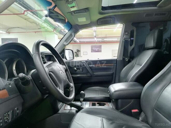 Mitsubishi Pajero 2007, 130,582 km - 3.0 l - Sumqayıt
