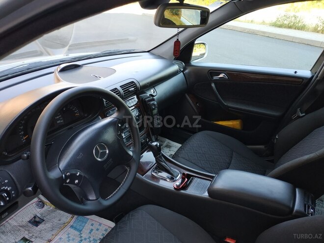 Mercedes C 240 2000, 398,000 km - 2.6 l - Zaqatala