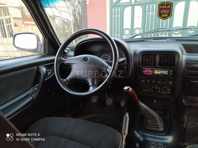 GAZ 31105 2006, 220,000 km - 2.3 l - Quba