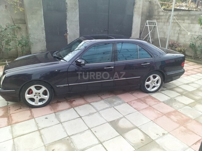 Mercedes E 240 2000, 337,000 km - 2.4 l - Bakı