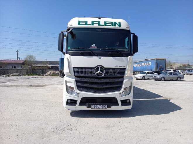 Mercedes Actros 1844 2013, 888,000 km - 13.0 l - Bakı