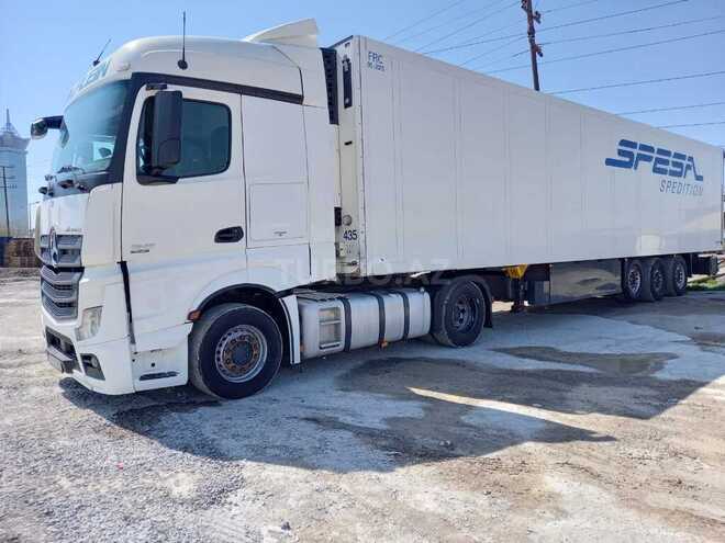 Mercedes Actros 1844 2013, 888,000 km - 13.0 l - Bakı