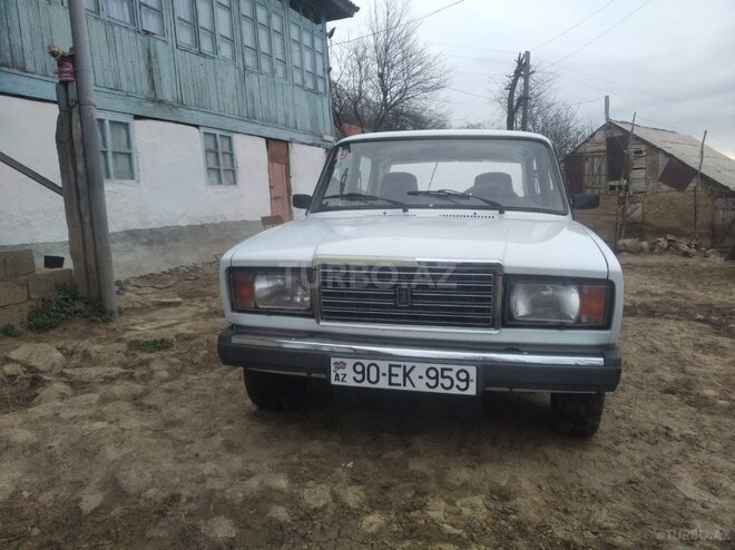 LADA (VAZ) 2107 2009, 458,623 km - 1.6 л - Yardımlı