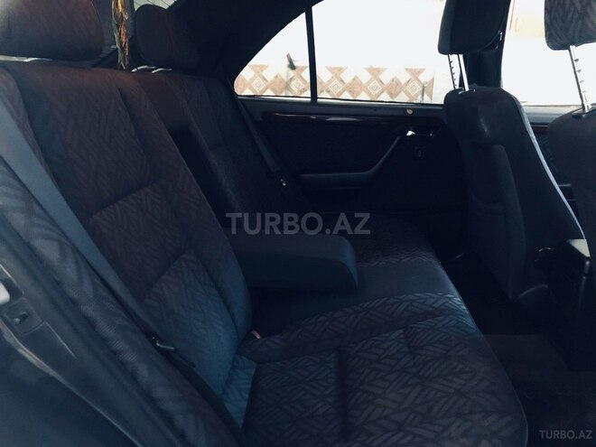 Mercedes C 180 1995, 487,512 km - 1.8 l - Bakı