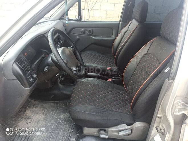 Mitsubishi L200 2003, 391,000 km - 2.5 l - Bakı