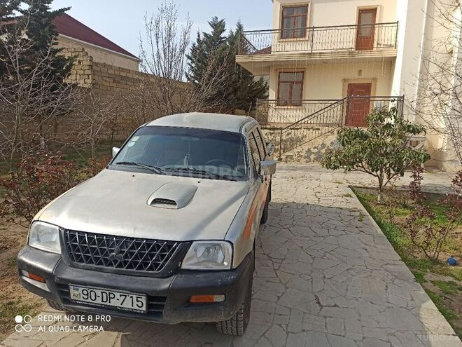 Mitsubishi L200 2003, 391,000 km - 2.5 l - Bakı