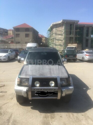 Mitsubishi Pajero 1992, 137,700 km - 2.5 l - Bakı