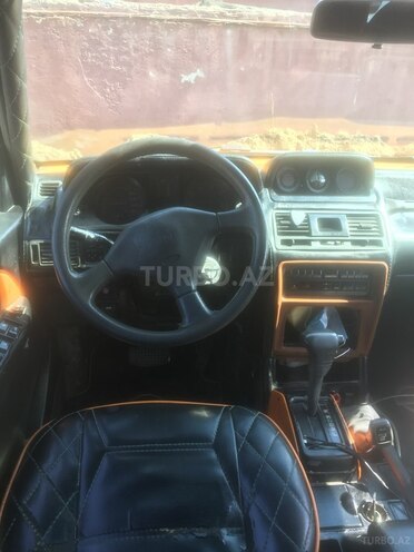 Mitsubishi Pajero 1992, 137,700 km - 2.5 l - Bakı