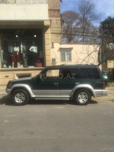 Mitsubishi Pajero 1992, 137,700 km - 2.5 l - Bakı