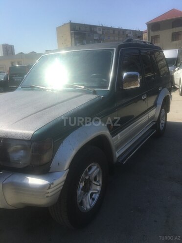 Mitsubishi Pajero 1992, 137,700 km - 2.5 l - Bakı