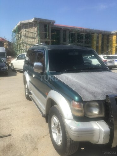 Mitsubishi Pajero 1992, 137,700 km - 2.5 l - Bakı