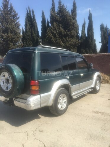 Mitsubishi Pajero 1992, 137,700 km - 2.5 l - Bakı