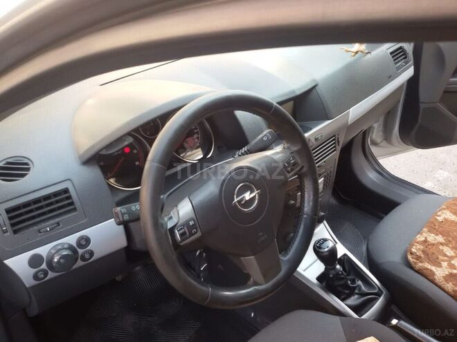 Opel Astra 2006, 286,454 km - 1.9 л - Bakı