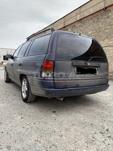 Opel Astra 1997, 352,000 km - 1.6 л - Sumqayıt